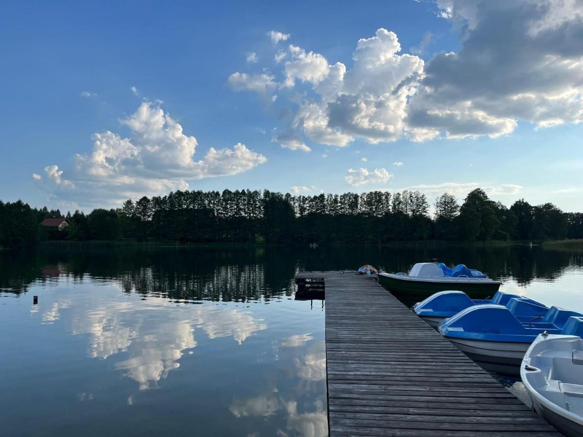 Domek Z Kominkiem Nad Jeziorem Z Jacuzzi Ogrodowym Sumowo  Exterior photo